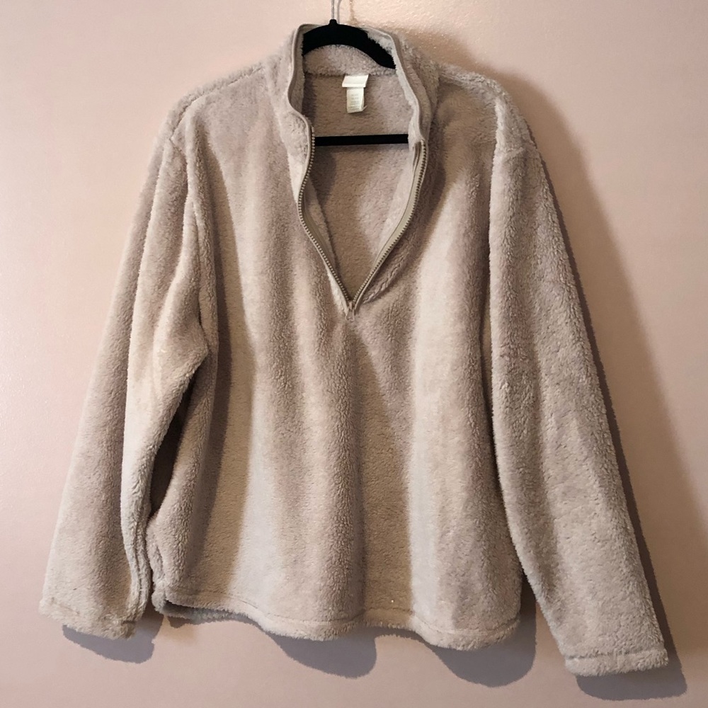 Fleece cream zip pullover
